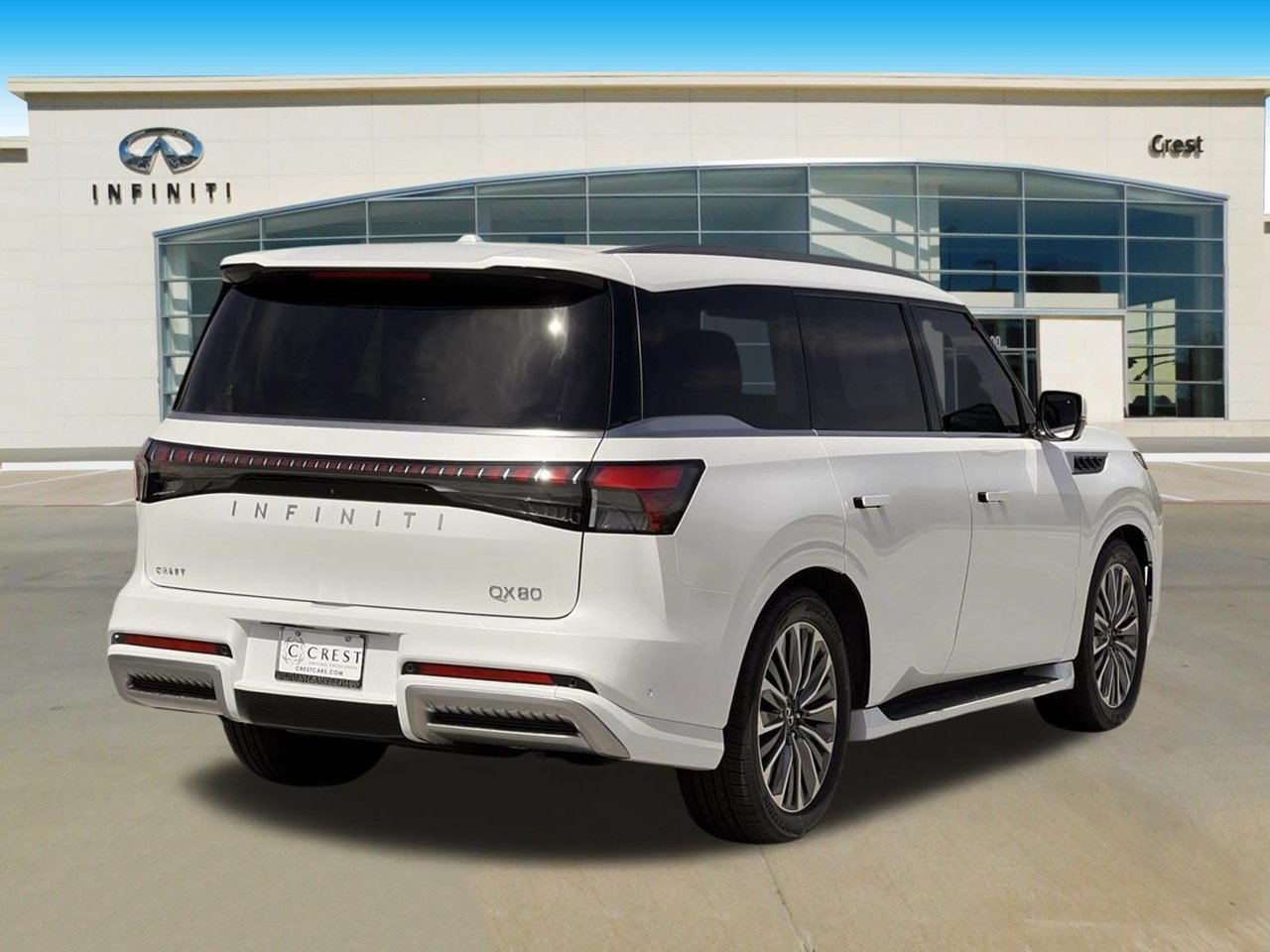 New 2027 INFINITI QX80 Luxe w/ Exterior Package RWD image 3