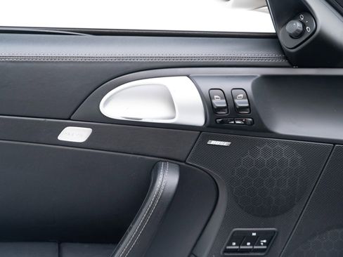 Used 2012 Porsche 911 Carrera 4 GTS image 24