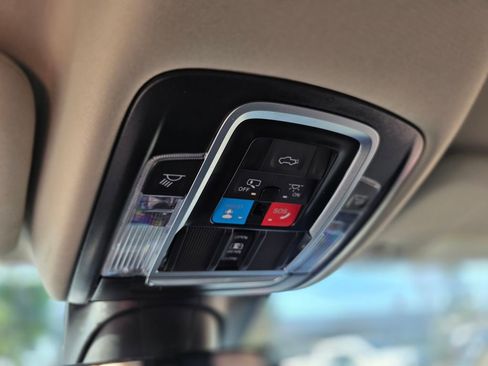 Used 2024 RAM 2500 Laramie w/ Safety Group image 31