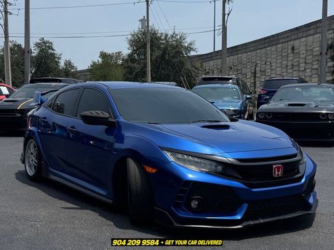 Used 2019 Honda Civic Type R image 10