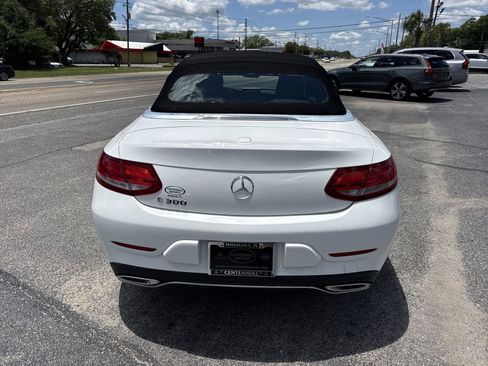 Used 2018 Mercedes-Benz C 300 Cabriolet image 6