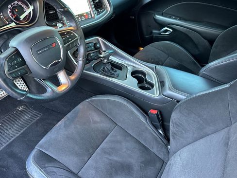 Used 2019 Dodge Challenger R/T Scat Pack image 10