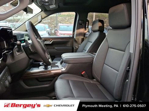 New 2026 Chevrolet Silverado 1500 RST w/ RST All Star Premium Package AWD/4WD image 9