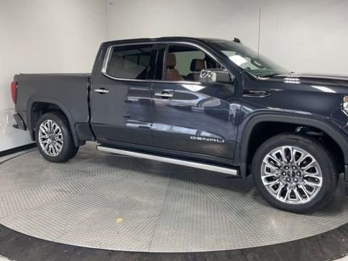 Used 2023 GMC Sierra 1500 Denali Ultimate image 3