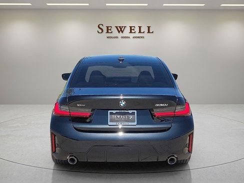 New 2026 BMW 330i xDrive Sedan AWD/4WD image 4