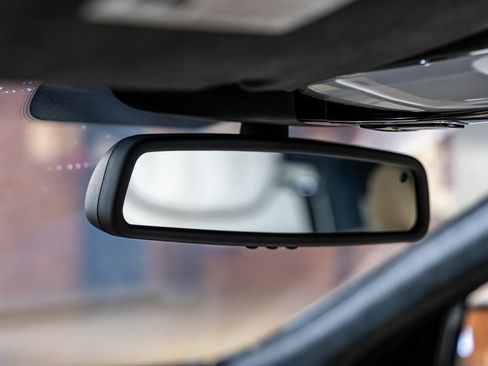 Used 2009 Maybach 62 S image 86