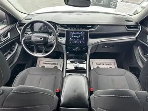 Used 2023 Jeep Grand Cherokee L Laredo w/ Luxury Tech Group I image 6