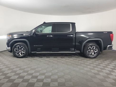 Used 2023 GMC Sierra 1500 SLT w/ SLT Premium Plus Package image 7