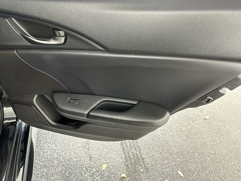 Used 2019 Honda Civic Sport image 35