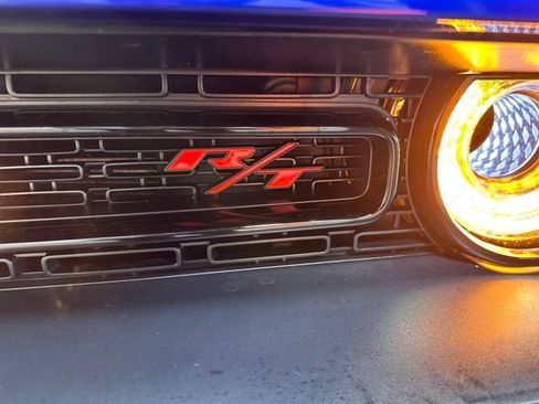 Used 2022 Dodge Challenger R/T Scat Pack image 9