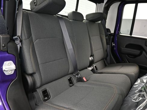 New 2026 Jeep Gladiator Sport image 32