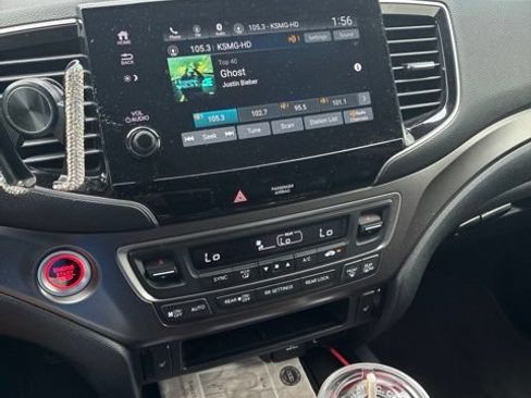 Used 2022 Honda Pilot Special Edition image 11