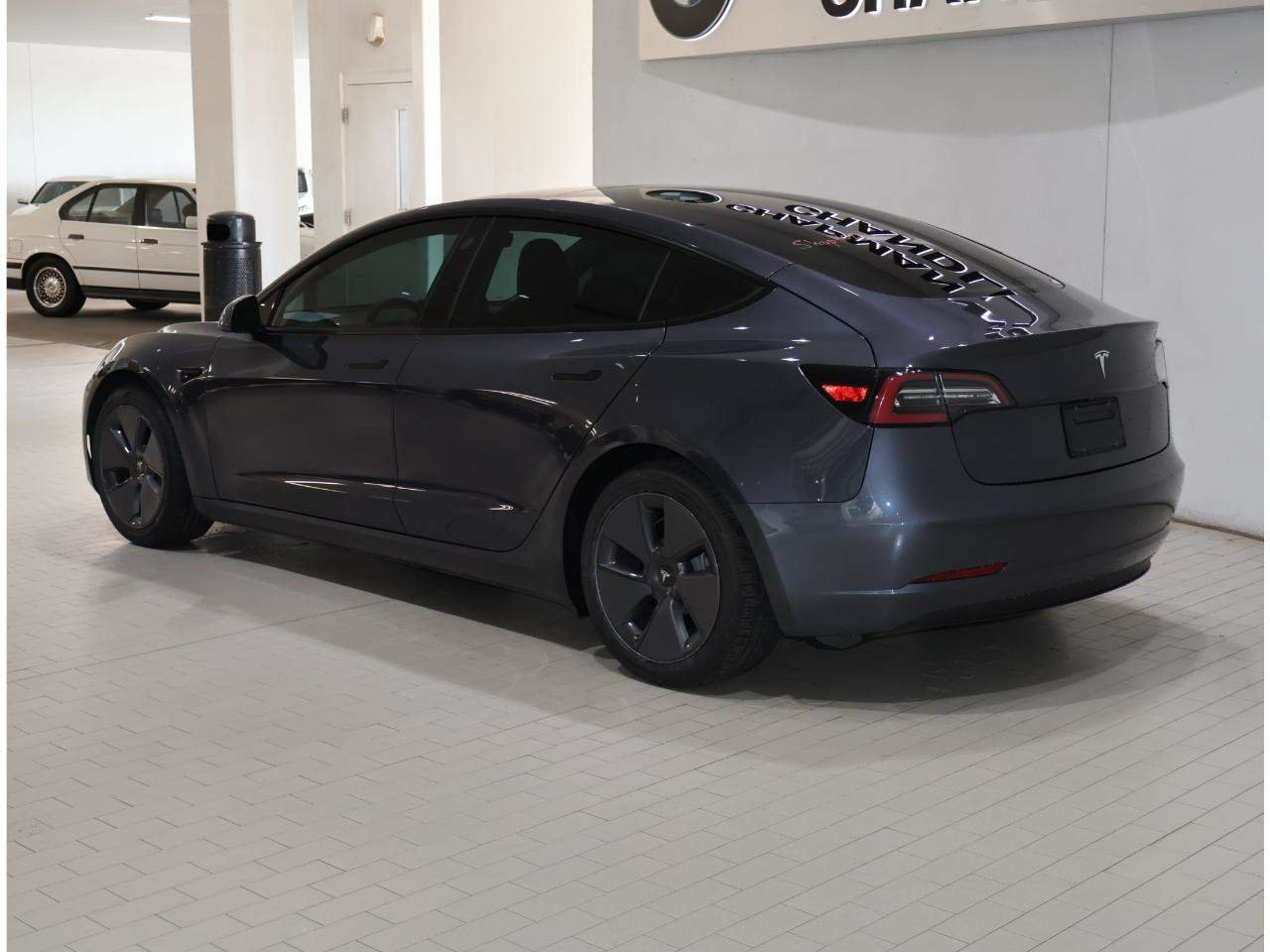 Used 2023 Tesla Model 3 Standard Range RWD image 5