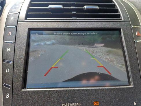 Used 2013 Lincoln MKZ FWD image 40
