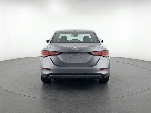 Used 2025 Nissan Sentra SV image 7