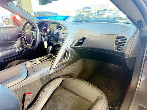 Used 2015 Chevrolet Corvette Z06 w/ 3LZ Preferred Equipment Group RWD image 51