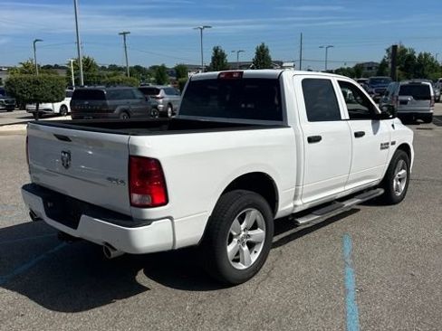 Used 2015 RAM 1500 Express AWD/4WD image 3