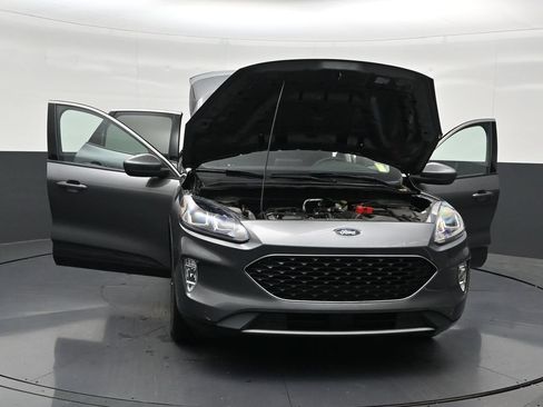 Used 2022 Ford Escape SEL FWD image 36