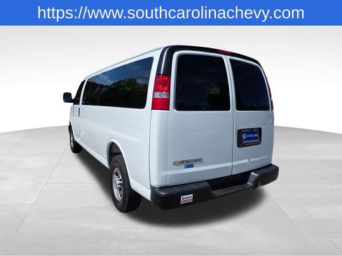 Certified 2025 Chevrolet Express 3500 LS RWD image 36