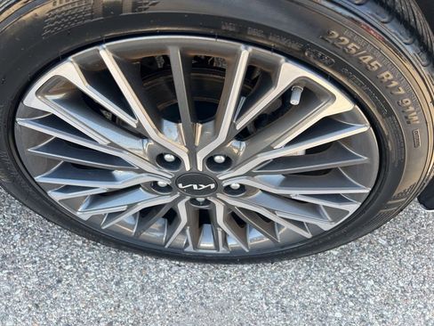 Certified 2023 Kia Forte GT-Line image 41