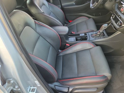 Used 2020 Hyundai Elantra GT N Line image 17