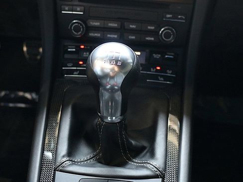 Used 2018 Porsche 911 GT3 w/ Sport Chrono Package RWD image 40