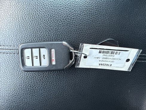 Used 2014 Honda Accord Hybrid Sedan image 4