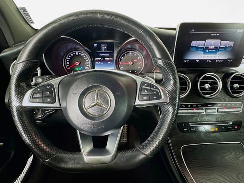 Used 2018 Mercedes-Benz GLC 300 4MATIC Coupe image 11
