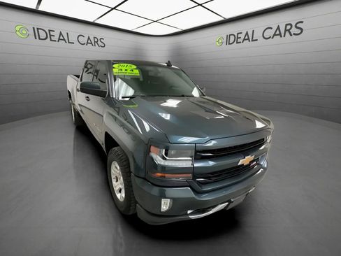 Used 2018 Chevrolet Silverado 1500 LT w/ All Star Edition AWD/4WD image 3