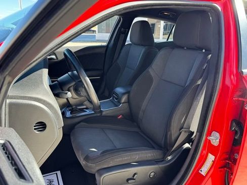 Used 2022 Dodge Charger SXT image 27