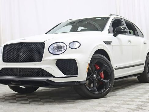 Used 2023 Bentley Bentayga AWD/4WD image 5