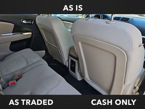 Used 2017 Dodge Journey SXT w/ Comfort/Convenience Group FWD image 11