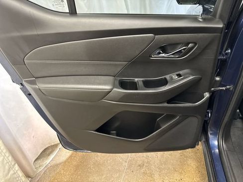Certified 2023 Chevrolet Traverse LT AWD/4WD image 24