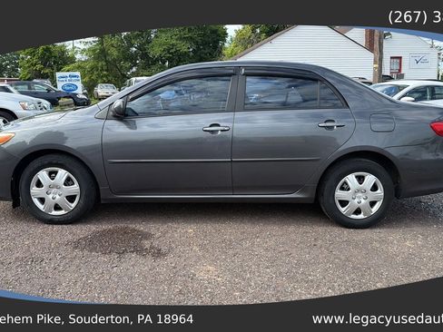 Used 2011 Toyota Corolla LE w/ Preferred Accessory Pkg FWD image 4