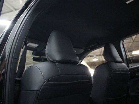 New 2026 Mitsubishi Outlander LE image 23