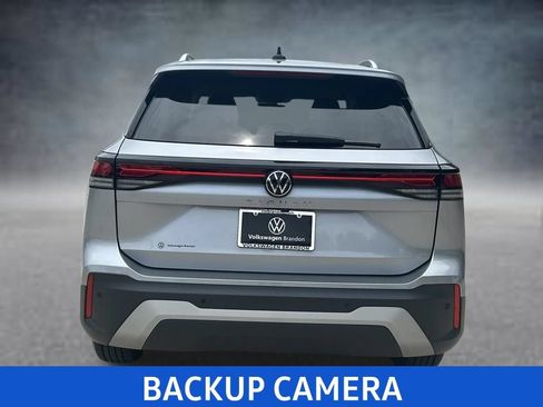 Certified 2025 Volkswagen Tiguan S FWD image 6