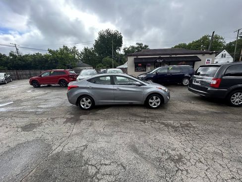 Used 2013 Hyundai Elantra GLS w/ Preferred Pkg FWD image 13