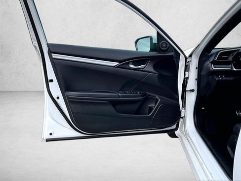 Used 2020 Honda Civic Sport image 17