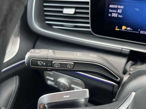 Certified 2025 Mercedes-Benz GLE 450e 4MATIC image 36
