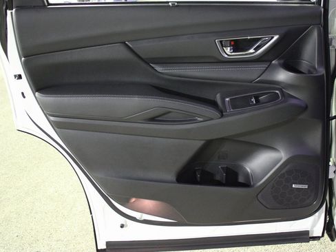 Certified 2025 Subaru Ascent Limited image 24