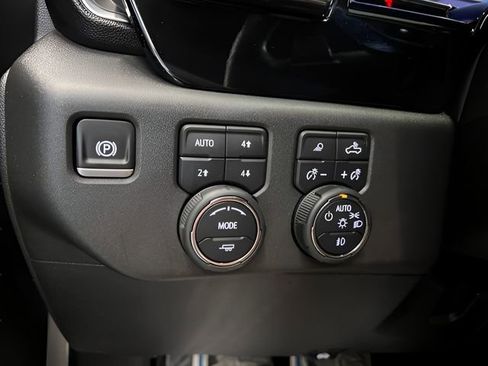 Used 2025 Chevrolet Silverado 1500 RST w/ RST All Star Premium Package AWD/4WD image 19