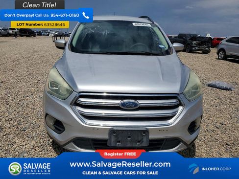 Used 2017 Ford Escape SE w/ Equipment Group 201A AWD/4WD image 7