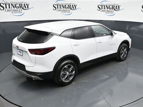 Used 2025 Chevrolet Blazer LT FWD image 15