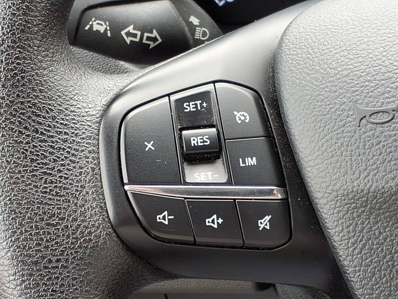 Used 2025 Ford Transit 250 Low Roof w/ Exterior Upgrade Package RWD image 23