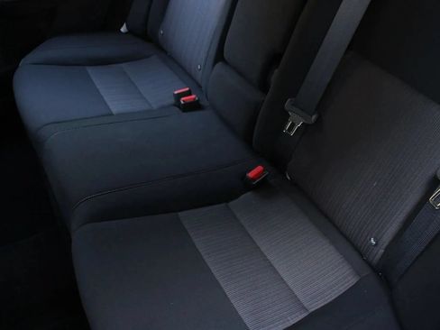 Used 2022 Nissan Sentra SV w/ All-Weather Package FWD image 18