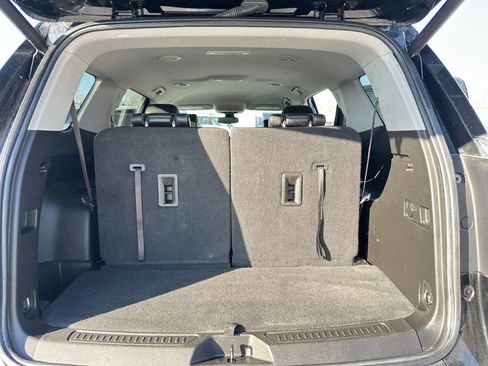 Used 2023 GMC Acadia SLT image 36