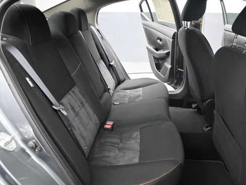 Used 2023 Nissan Sentra SR w/ Midnight Edition Package FWD image 27