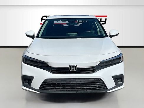 Used 2024 Honda Civic Touring image 2