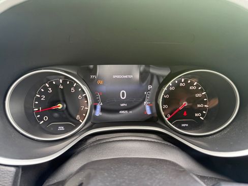 Used 2018 Jeep Compass Limited AWD/4WD image 16