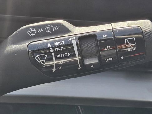 Used 2024 Kia Sportage EX image 48